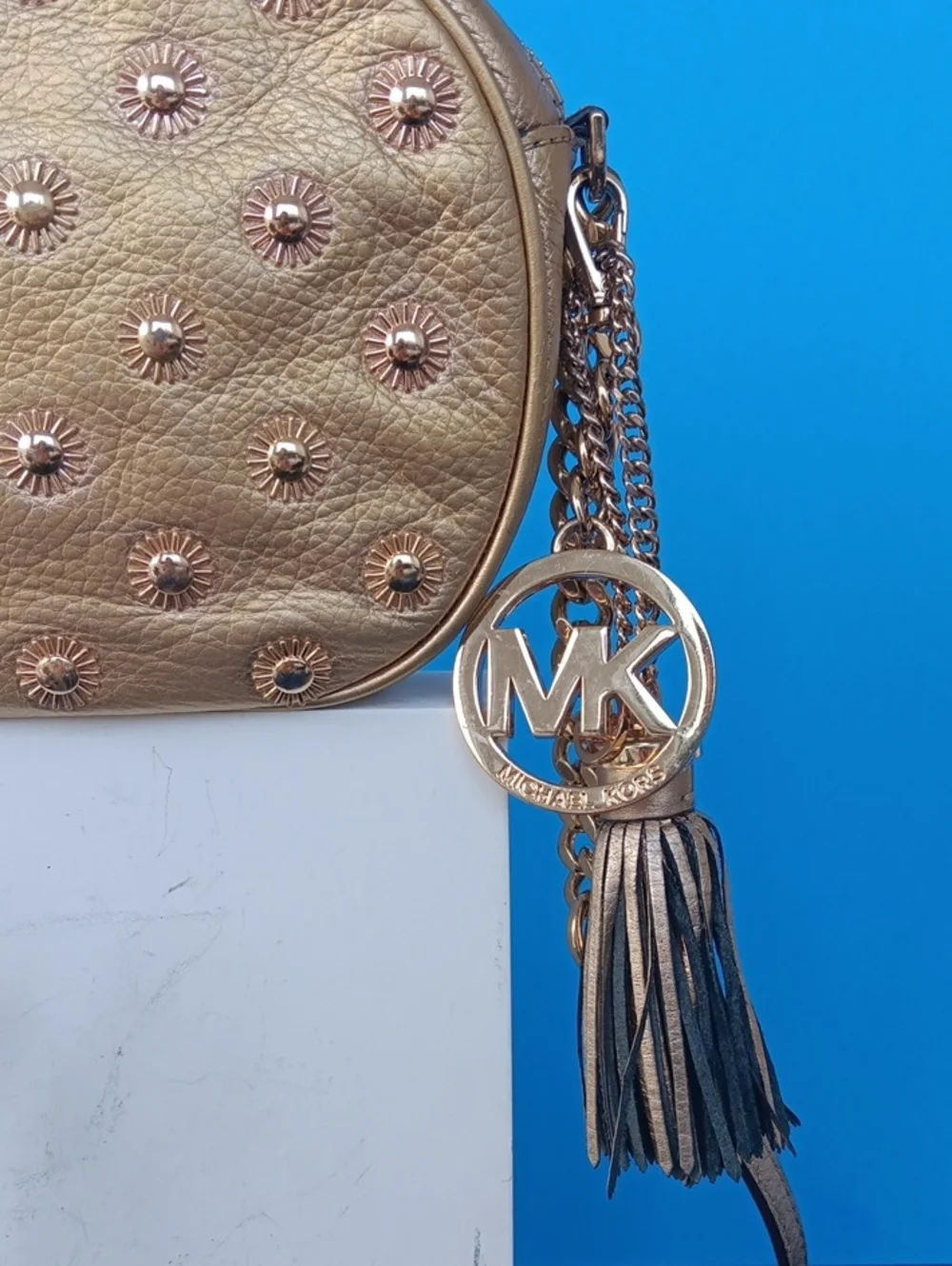 Michael Kors Metallic Gold Studded Crossbody Size 8.5+6+2.5